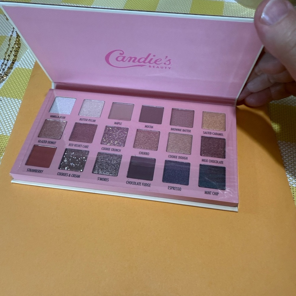 Candie's Beauty Eyeshadow Palette - Pink, Brown, and Gold Hues